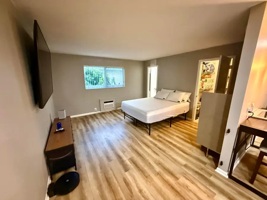 1204 S Lake Drive E #3, Lantana, FL 33462 - #2