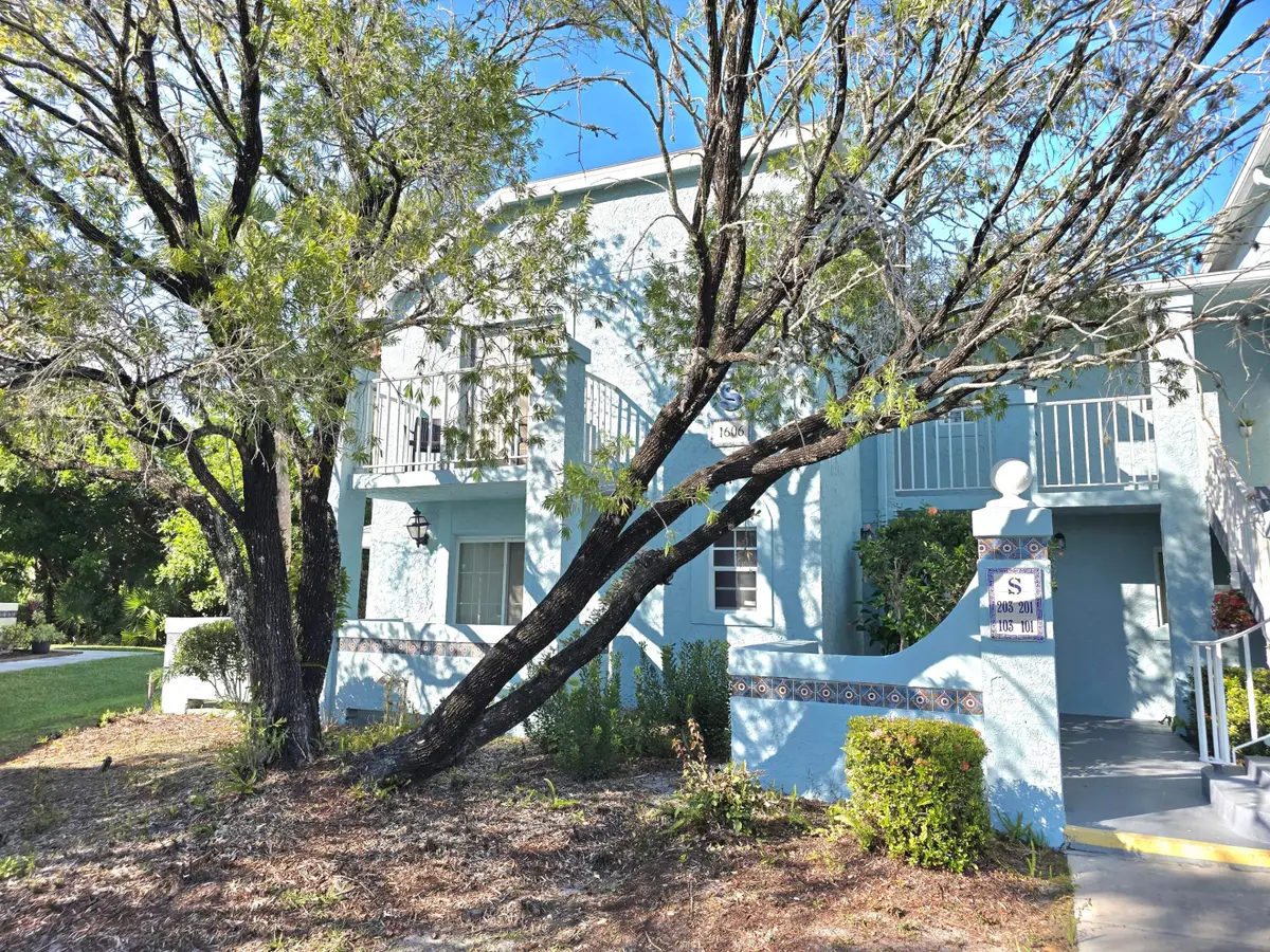 1606 SE Green Acres Circle #203, Port Saint Lucie, FL 34952 - #1