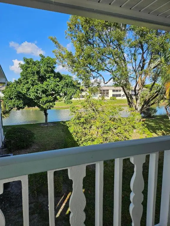 133 Camden #F, West Palm Beach, FL 33417