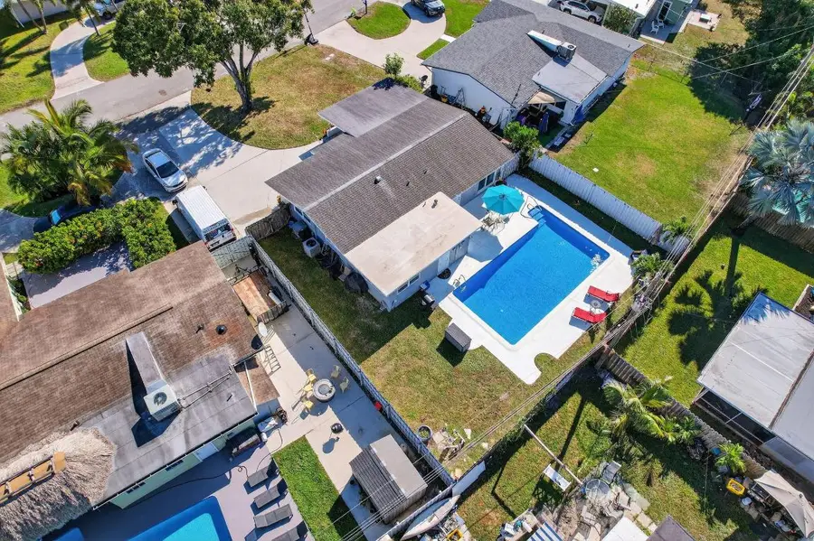 511 Iris Avenue, Palm Beach Gardens, FL 33410 - #2