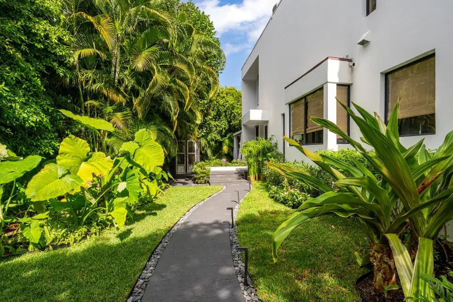 423 Chilean Avenue, Palm Beach, FL 33480 - #3