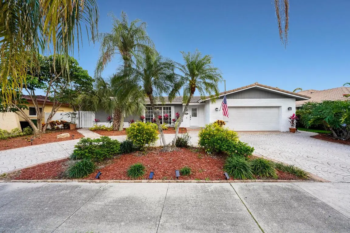 2102 NE 68th Street, Fort Lauderdale, FL 33308 - #1