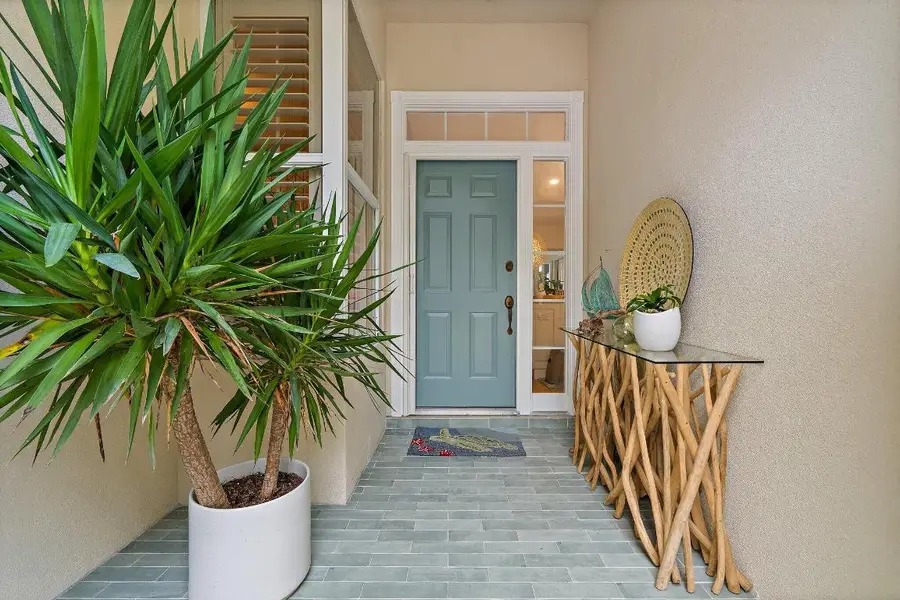 231 E Tall Oaks Circle, Palm Beach Gardens, FL 33410 - #3