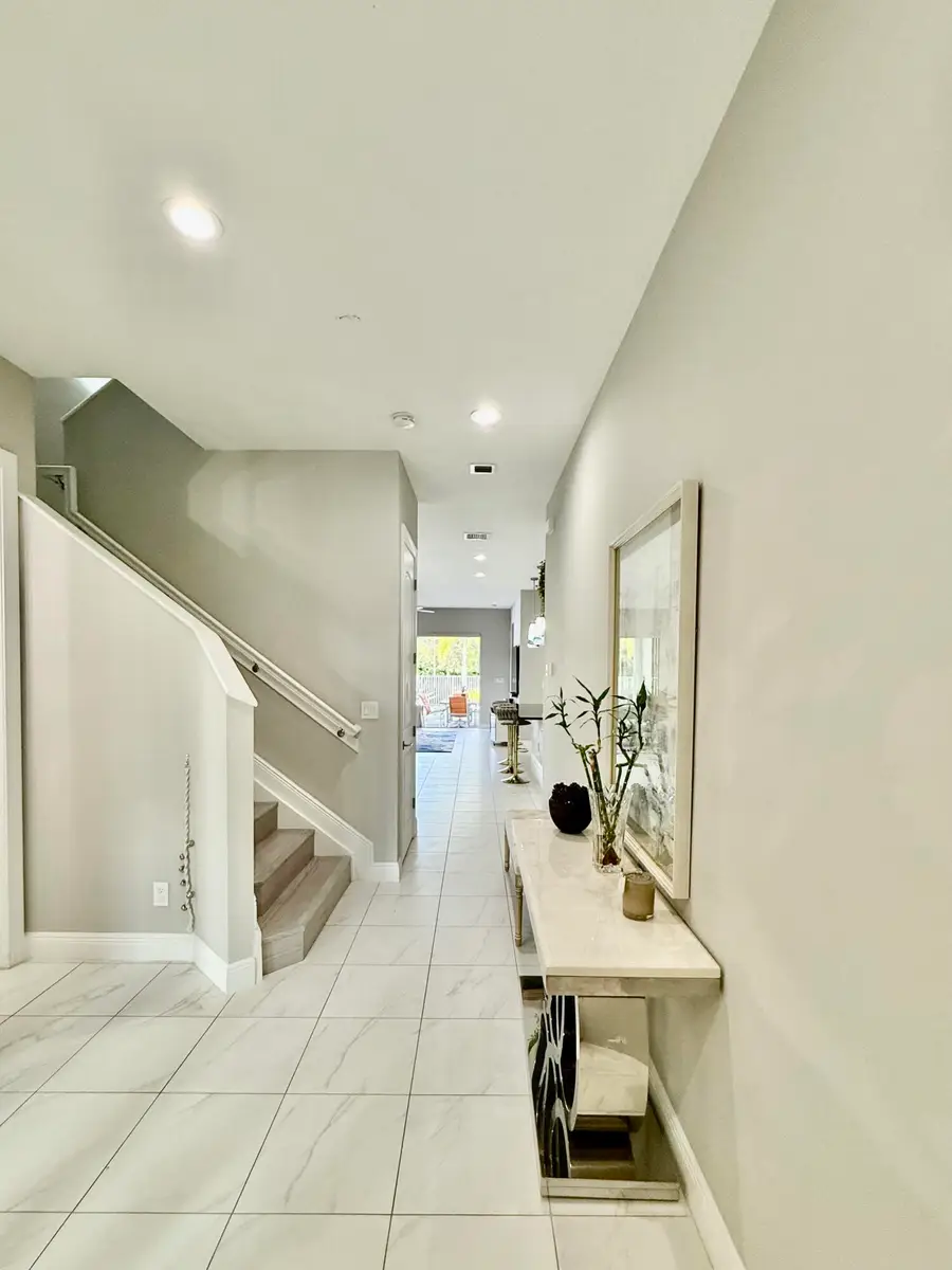 8655 NW 39th Court, Coral Springs, FL 33065 - #2