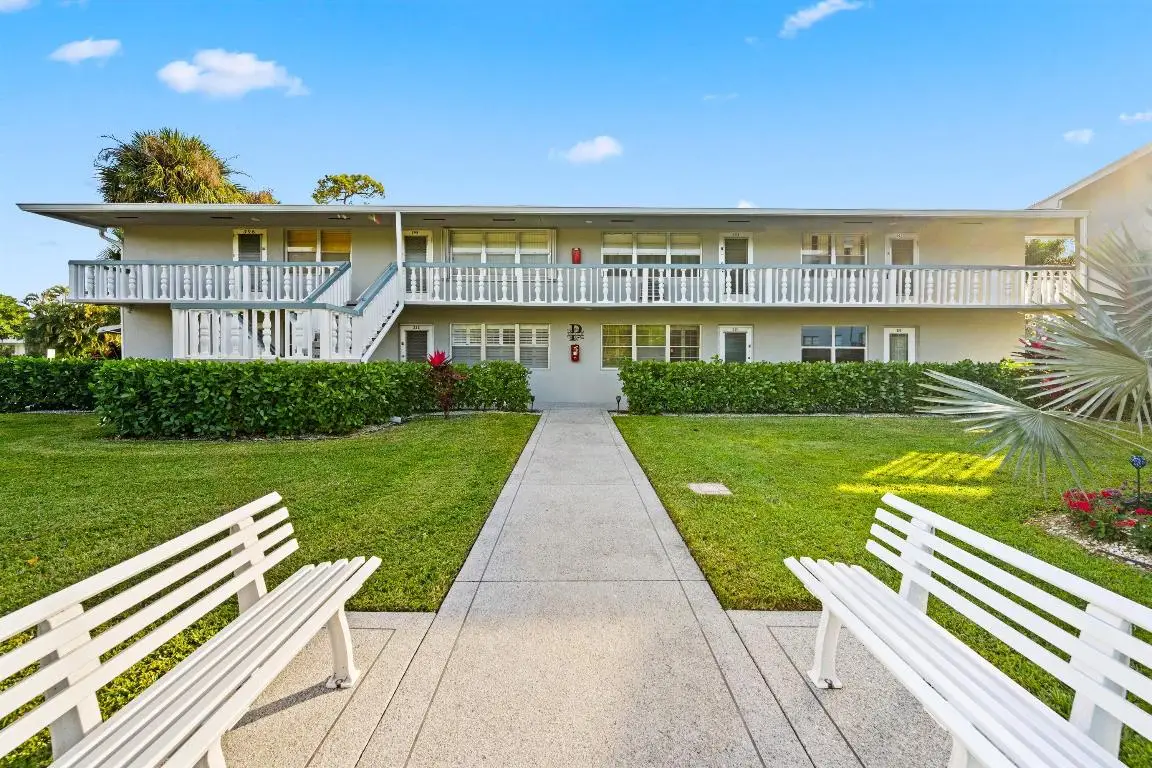 380 Sheffield P, West Palm Beach, FL 33417 - #1