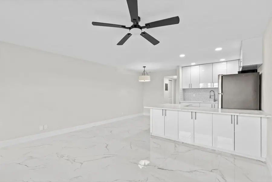 17 Andover A, West Palm Beach, FL 33417 - #3