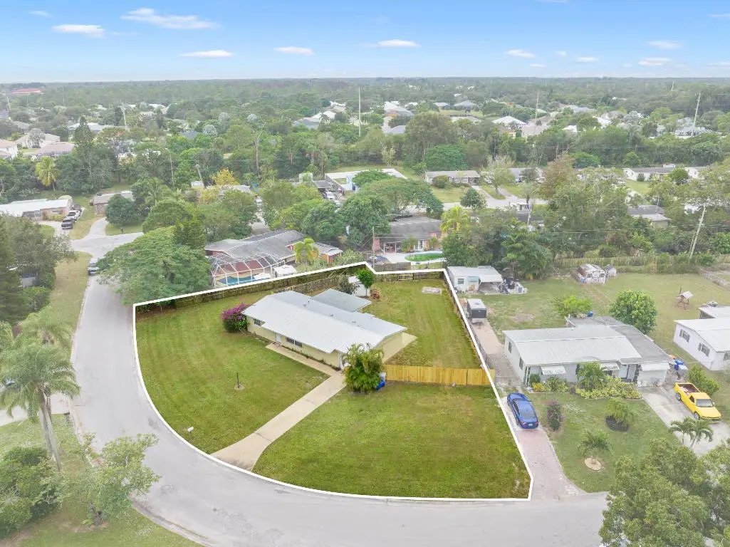 2363 2nd Place Sw, Vero Beach, FL 32962 - #1