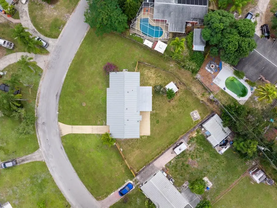 2363 2nd Place Sw, Vero Beach, FL 32962 - #3