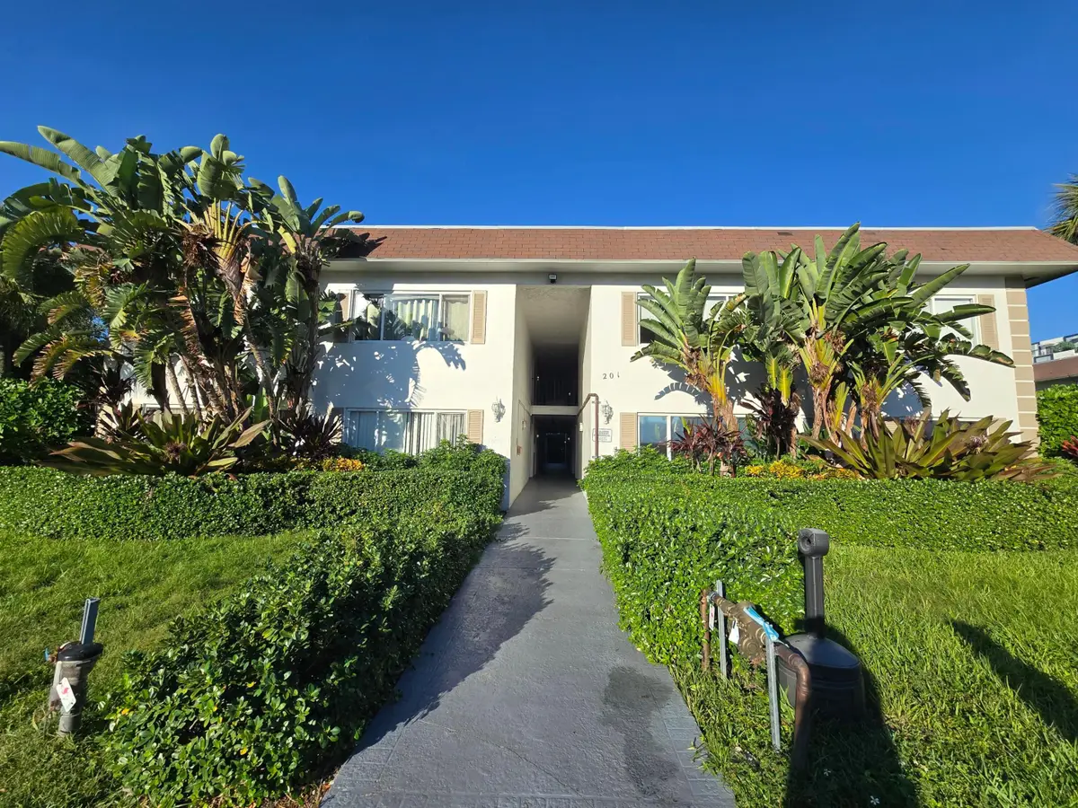201 SE 6th Avenue #16, Pompano Beach, FL 33060 - #1