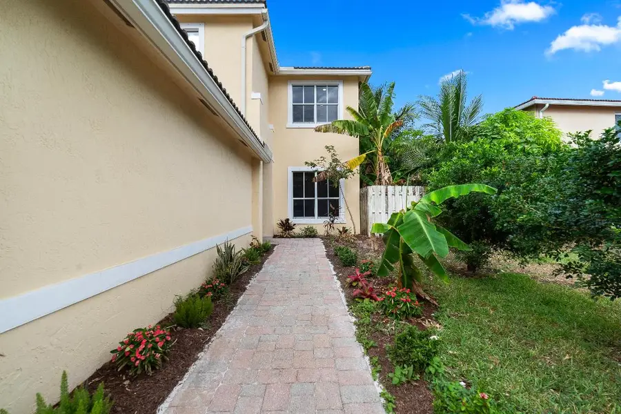 4225 Maggiore Way, West Palm Beach, FL 33409 - #3