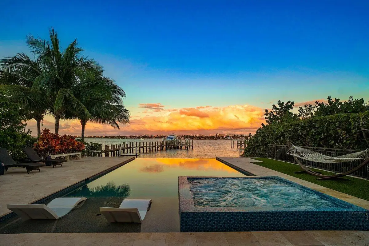 200 N Lake Drive, Lantana, FL 33462 - #1