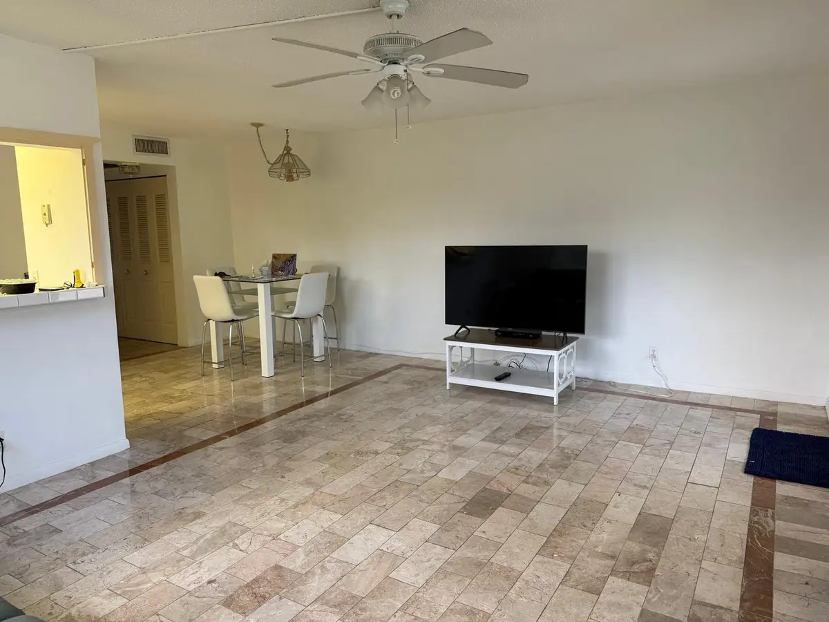 131 Sussex G #131, West Palm Beach, FL 33417 - #1