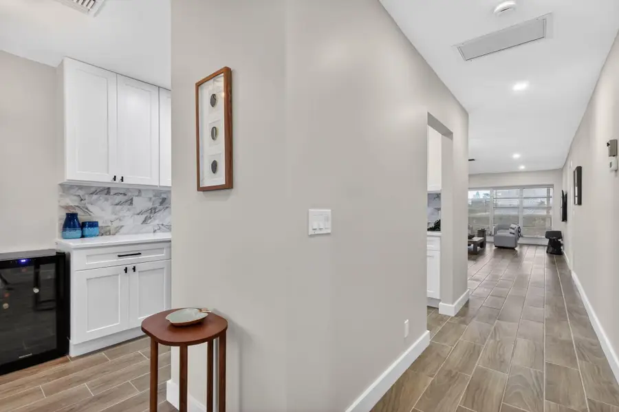 1101 Cactus Terrace #204, Delray Beach, FL 33445 - #2