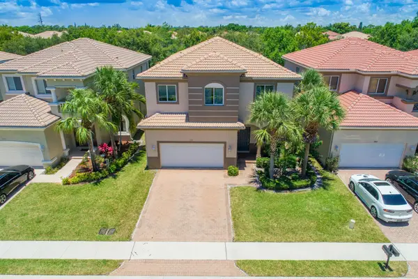 1088 Grove Park Circle, Boynton Beach, FL 33436