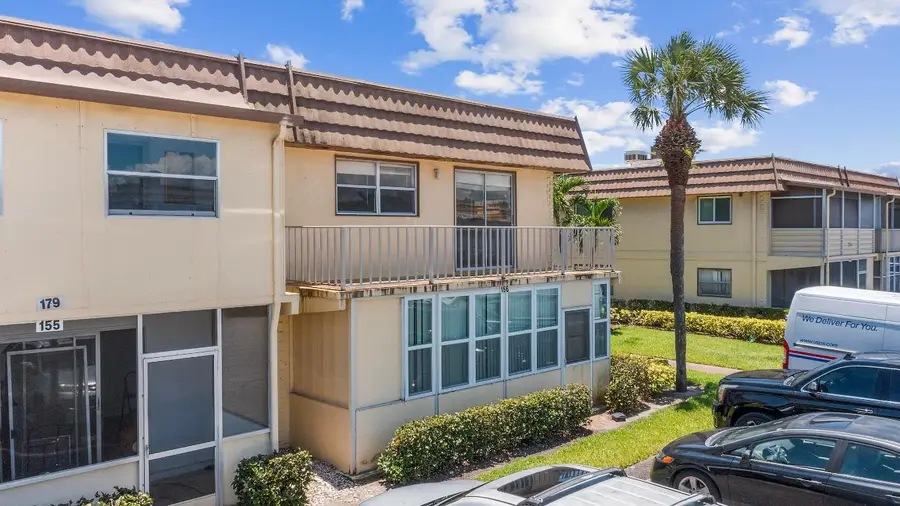 180 Saxony D, Delray Beach, FL 33446 - #2