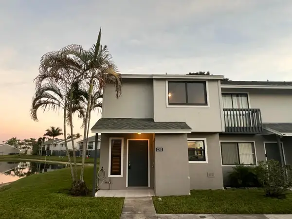 5305 Bayside Drive, Greenacres, FL 33463