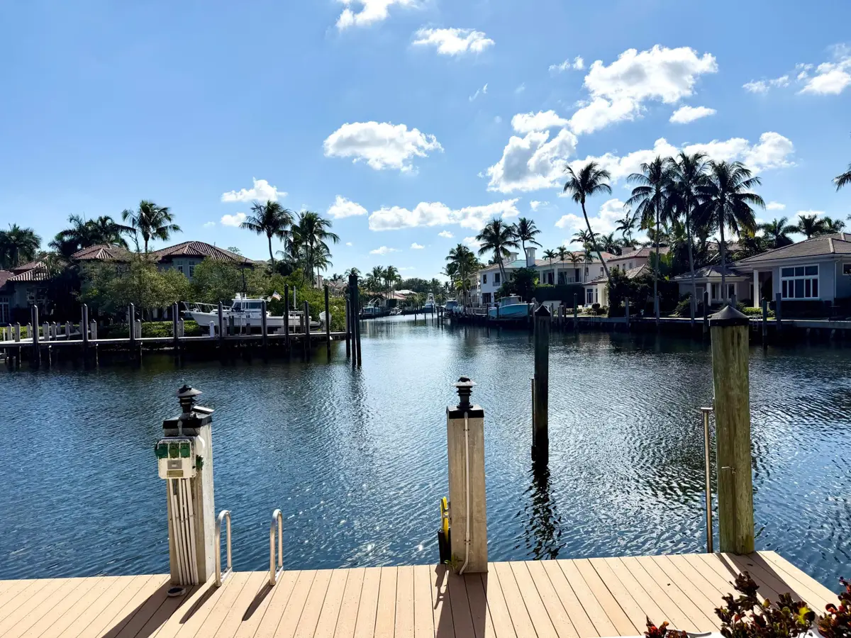 828 Harbour Isle Place, North Palm Beach, FL 33410 - #1