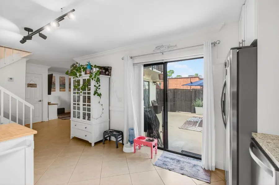 2140 White Pine Circle #A, Greenacres, FL 33415 - #3