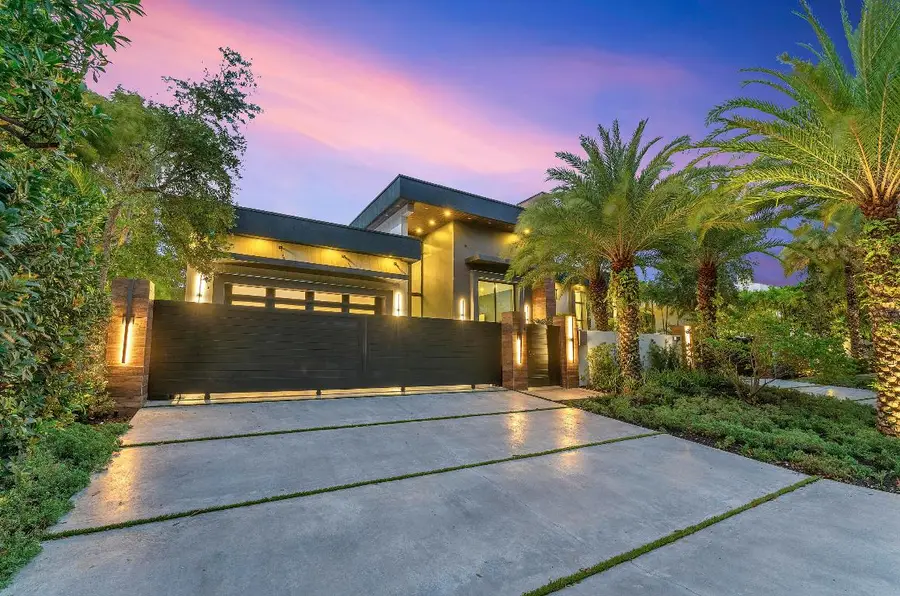 2401 NE 13th Street, Fort Lauderdale, FL 33304 - #3