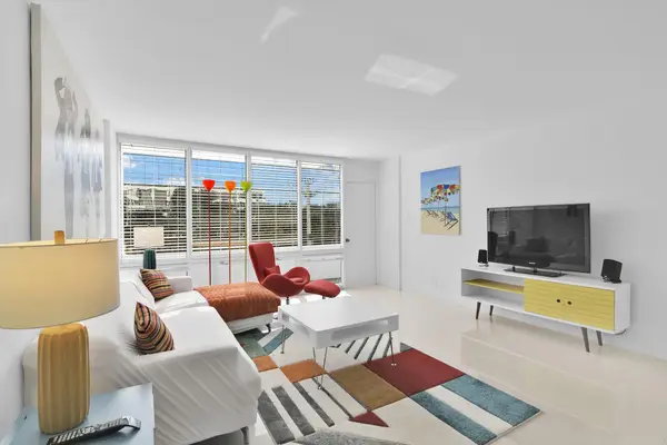 1401 S Federal Highway #206, Boca Raton, FL 33432