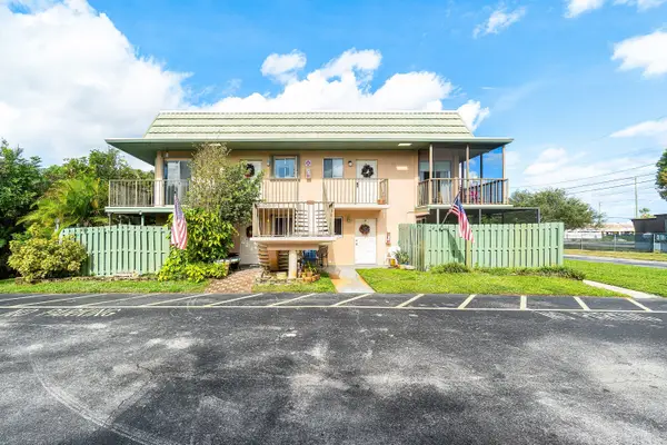 1805 Fairview Villas Drive #3, West Palm Beach, FL 33406