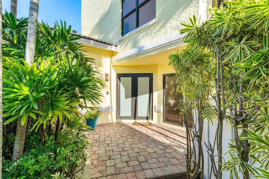 5109 N Ocean Boulevard #H, Boynton Beach, FL 33435 - #2