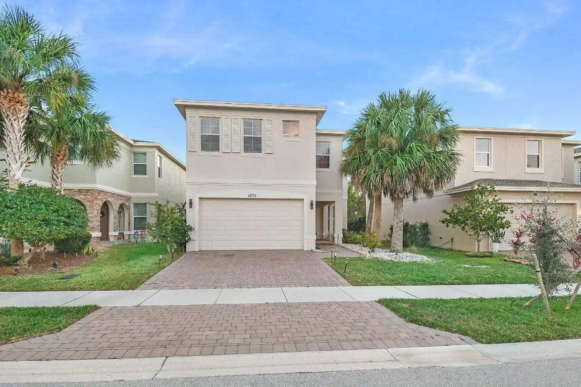 1573 NW Cataluna Circle, Port Saint Lucie, FL 34986 - #1