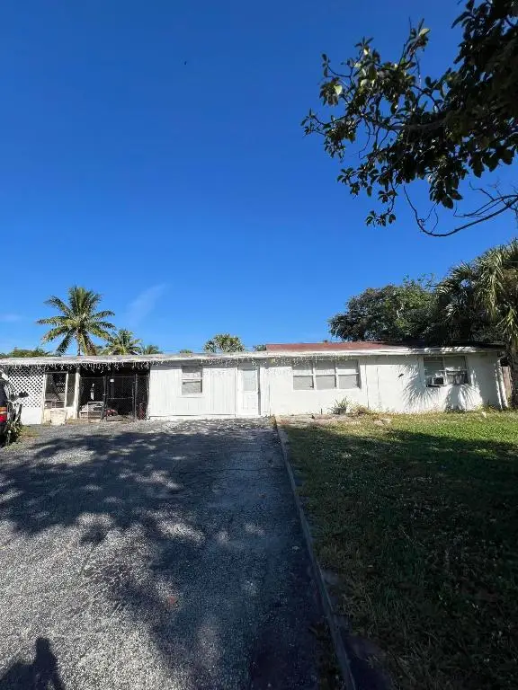 2819 Holly Road, West Palm Beach, FL 33406 - #1