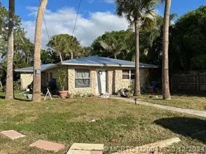 3303 SE Jefferson Street, Stuart, FL 34997 - #1