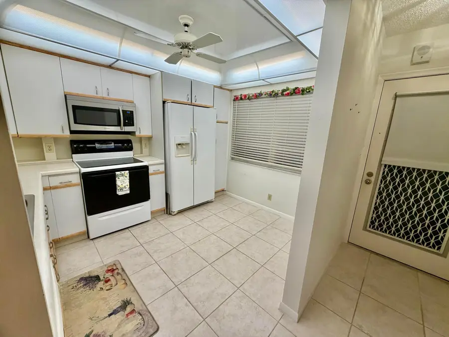 2901 Victoria Circle #D2, Coconut Creek, FL 33066 - #3