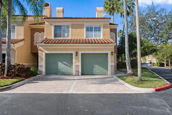 11765 St Andrews Place #106, Wellington, FL 33414