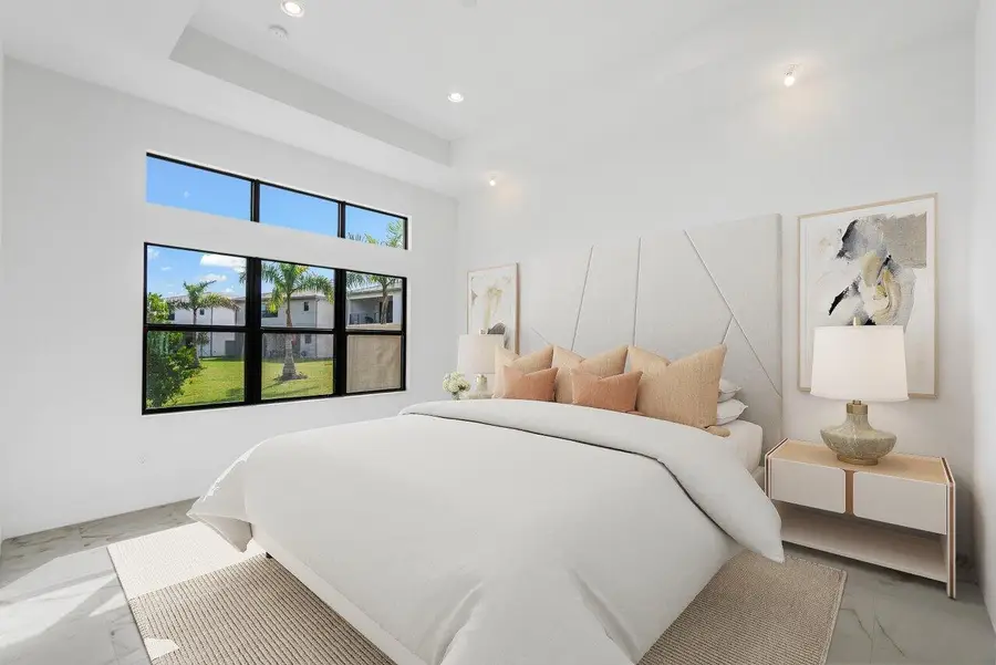 8254 Royal County Down Road, Boca Raton, FL 33434 - #3