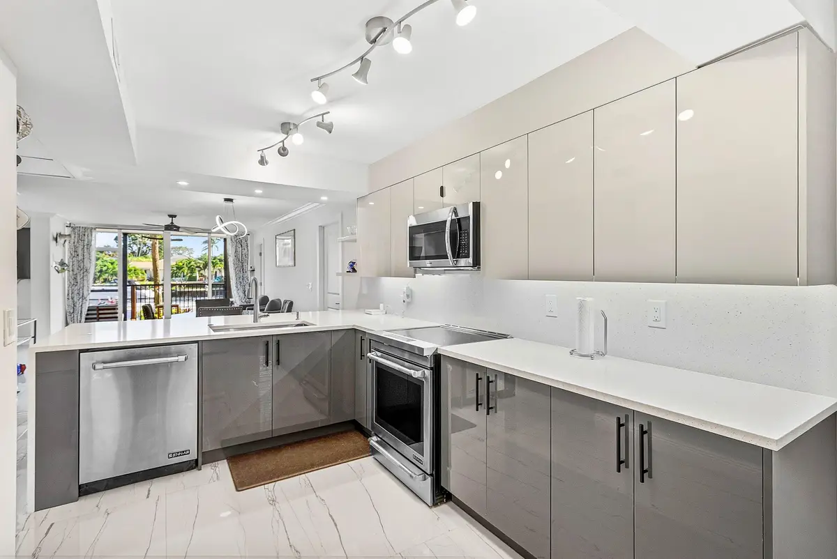 18 Royal Palm Way #109, Boca Raton, FL 33432 - #1
