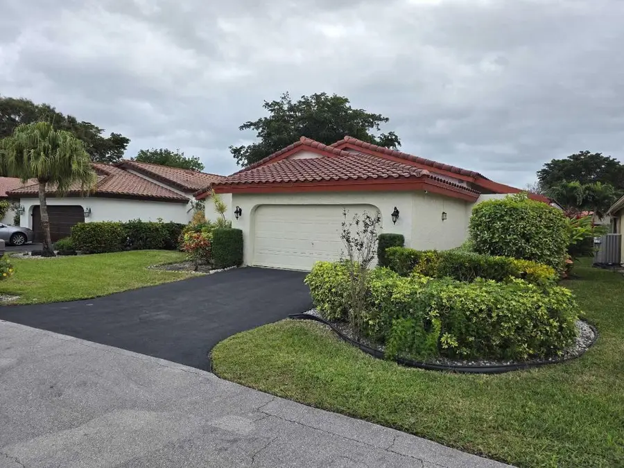 5665 Lakeview Mews Drive, Boynton Beach, FL 33437 - #3