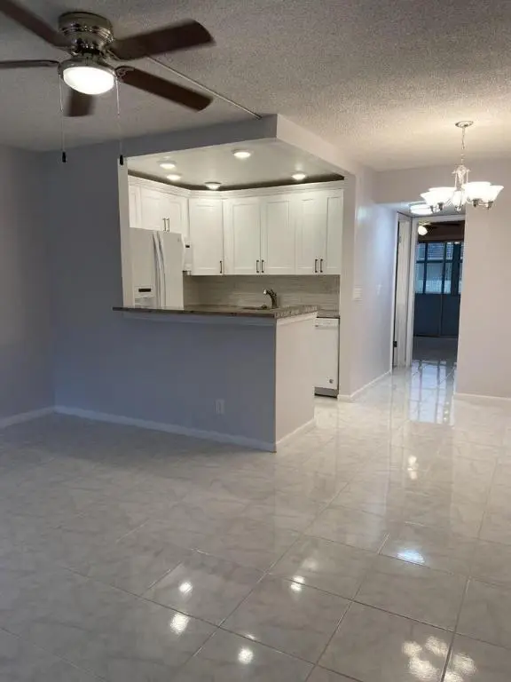 399 Sheffield Q, West Palm Beach, FL 33417 - #1