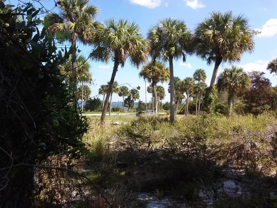 10609 S Indian River S Drive, Fort Pierce, FL 34982 - #3