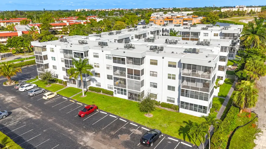 3000 Sunrise Lakes Drive E #204, Sunrise, FL 33322 - #3