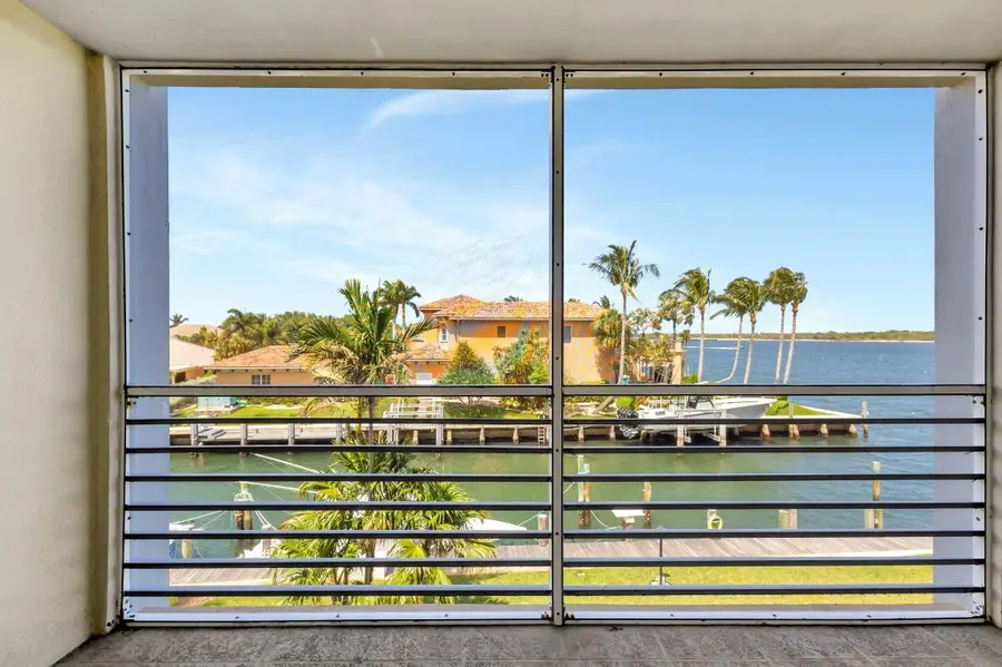 105 Paradise Harbour Boulevard #307, North Palm Beach, FL 33408 - #2