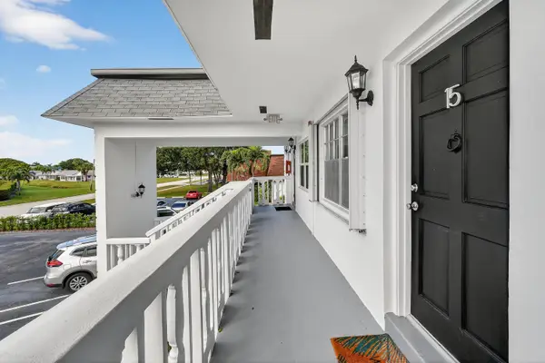 10000 Meridian Way N #15, Palm Beach Gardens, FL 33410