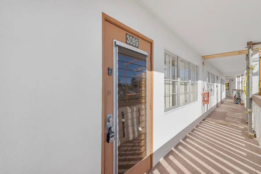 3089 Cornwall #E, Boca Raton, FL 33434 - #3