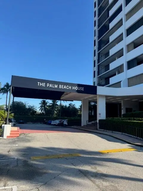 5600 N Flagler Drive #401, West Palm Beach, FL 33407 - #2