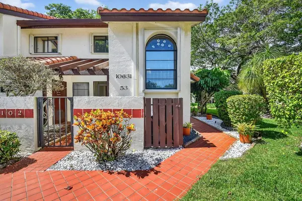 10631 Ocean Palm Way #202, Boynton Beach, FL 33437