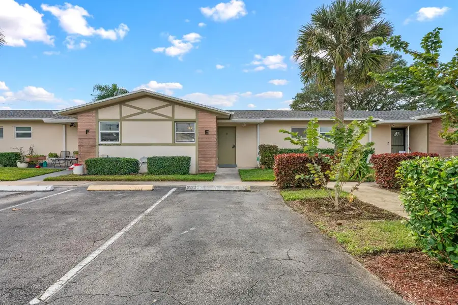 2590 Barkley Drive E #E, West Palm Beach, FL 33415 - #3