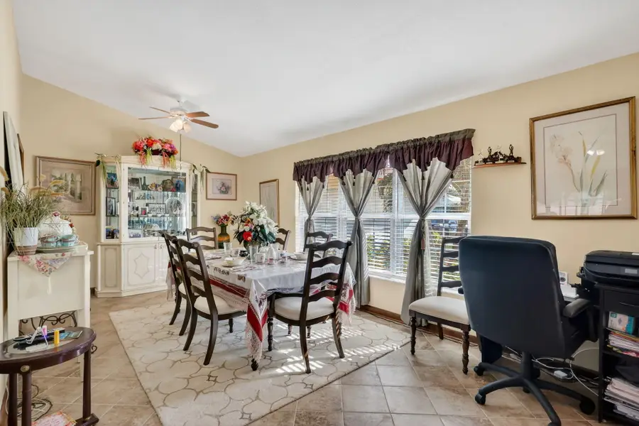 943 SE Brookedge Avenue E, Port Saint Lucie, FL 34983 - #3