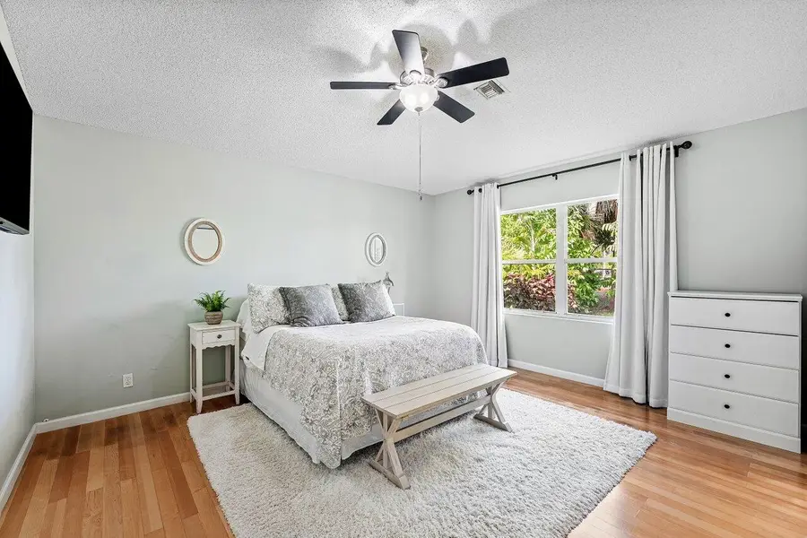 5418 Club Circle, Haverhill, FL 33415 - #3