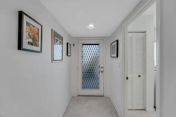 15301 Pembridge Avenue #49, Delray Beach, FL 33484