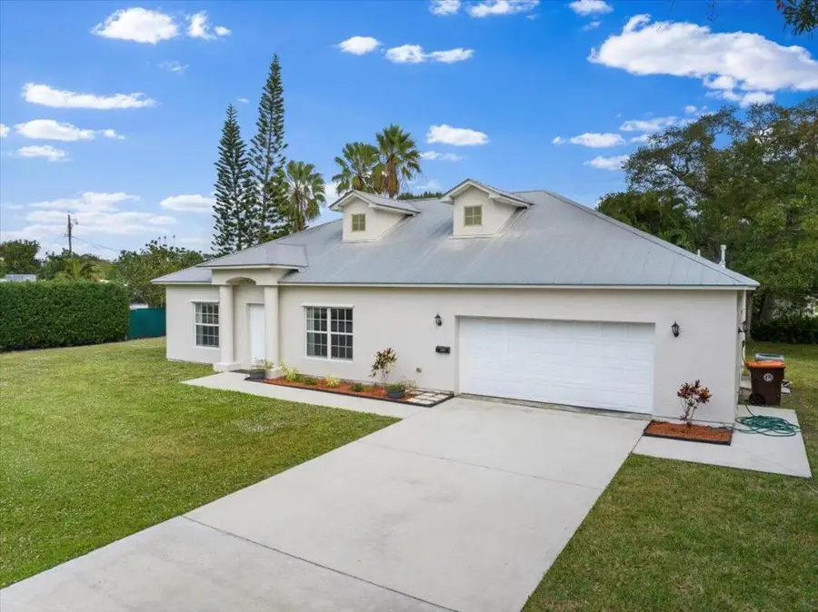 1410 4th Court, Vero Beach, FL 32960 - #3