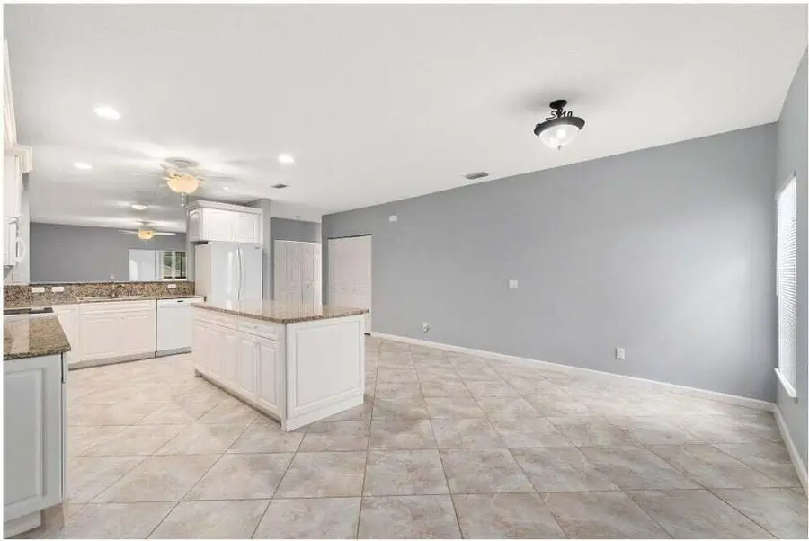 2087 SE Wild Meadow Circle, Port Saint Lucie, FL 34952 - #2