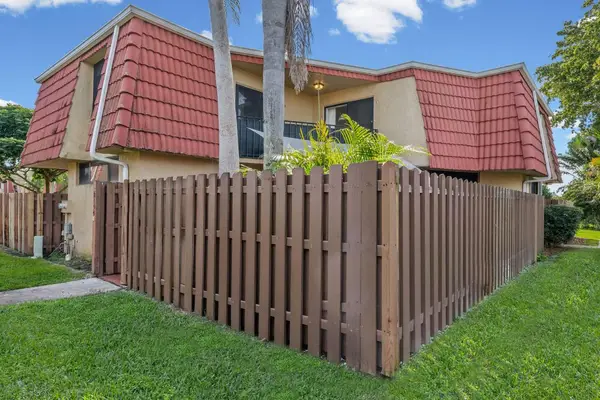 8194 Thames Boulevard #B, Boca Raton, FL 33433