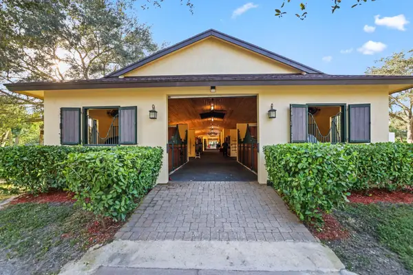 4980 Stables Way, Wellington, FL 33414